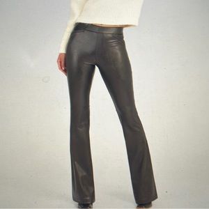 SPANX NWT Medium Petite MP Leather-Like Black Flare Leg Pant